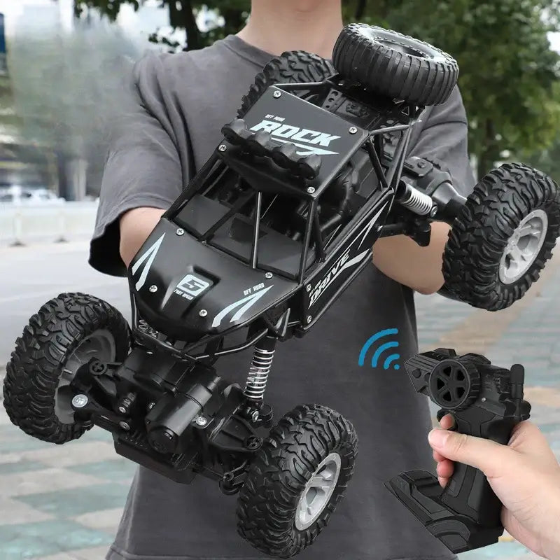 Six Wheel Drive RC CAR Cross-country