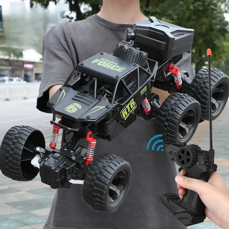 Six Wheel Drive RC CAR Cross-country
