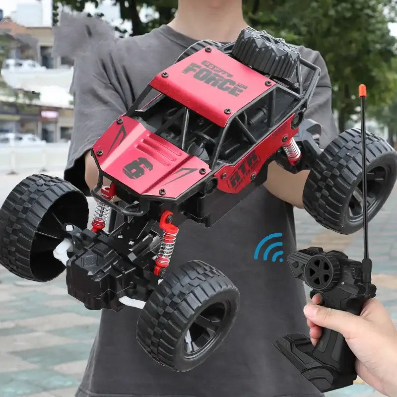 Six Wheel Drive RC CAR Cross-country