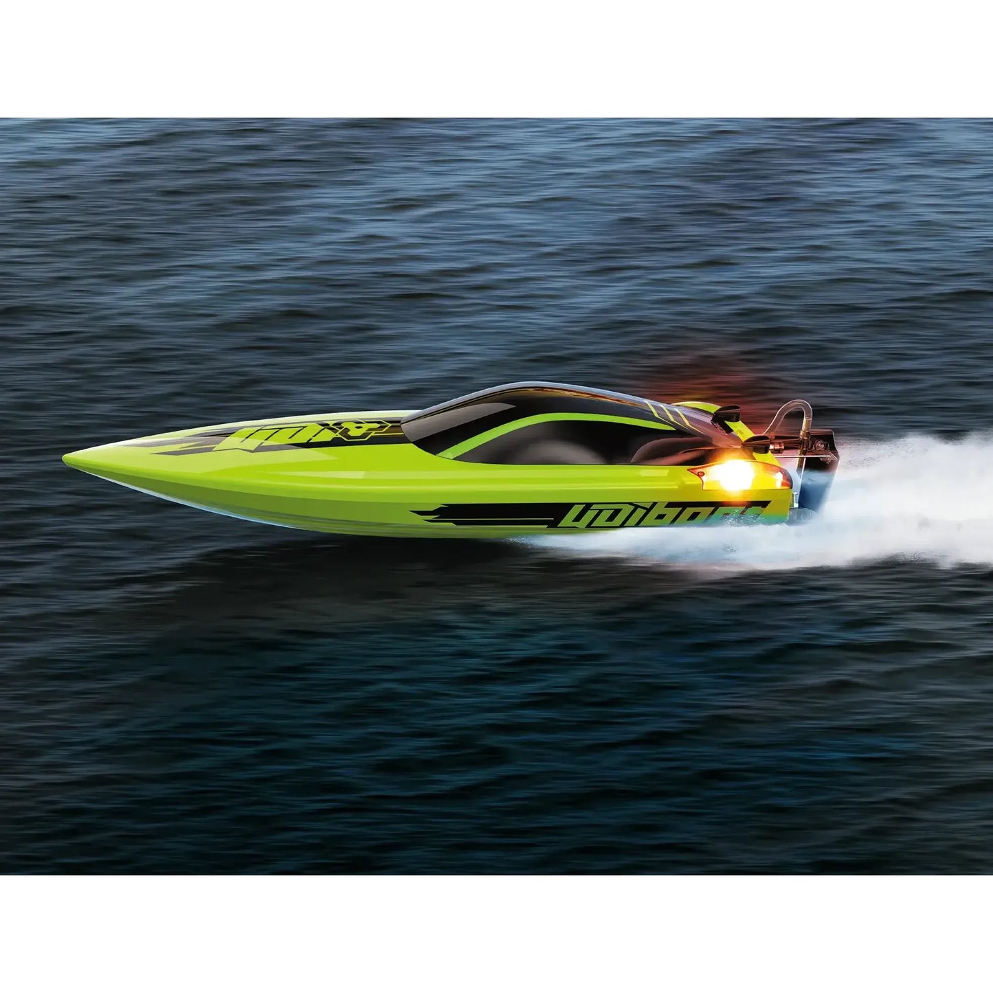 22.8 Inches UDI R/C UDI018 Large RC Speed Boat Sportsman Specialty Products