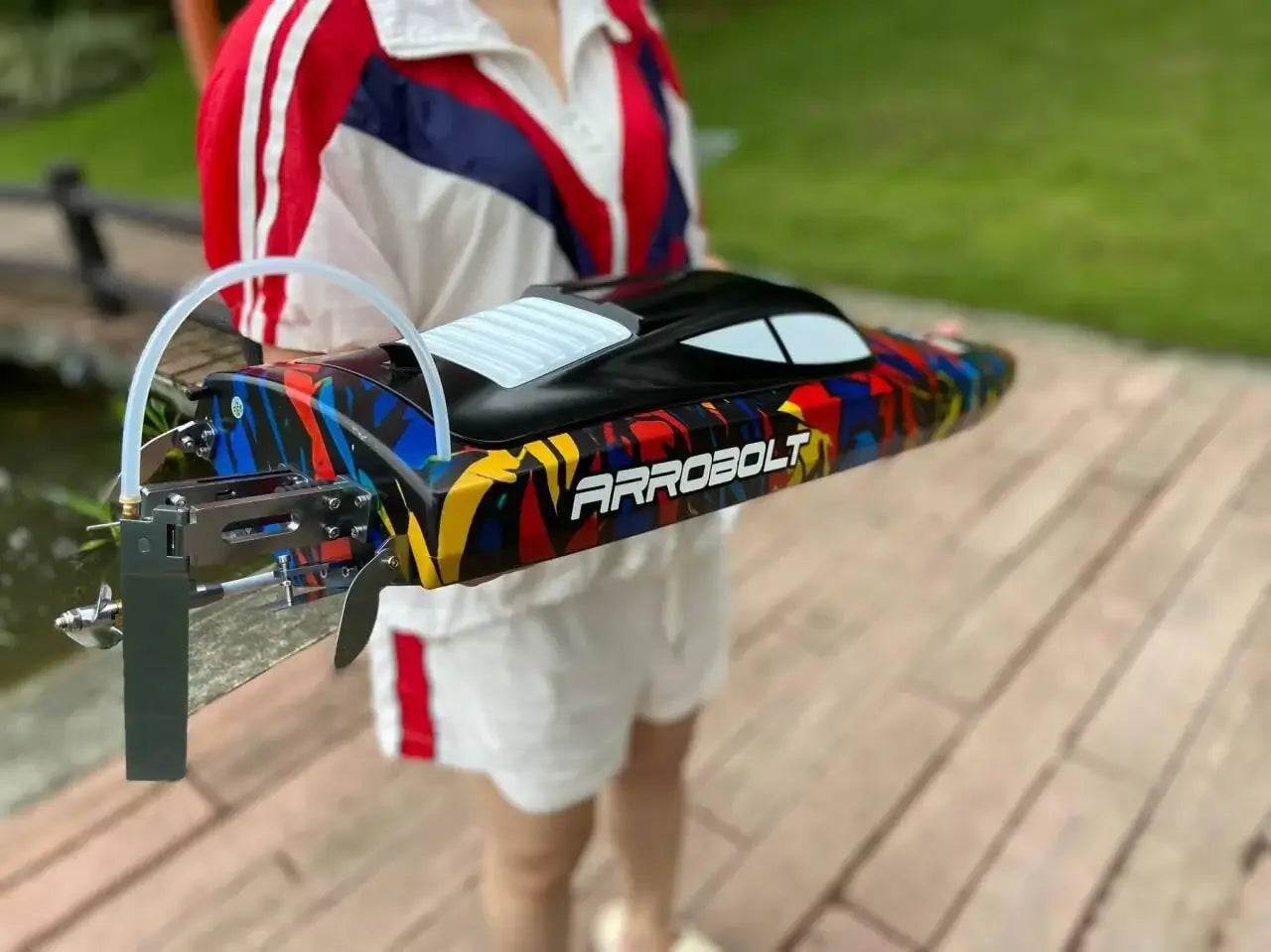 31.5" Large Remote Control Boat for Adults 798-4P Pro Brushless Speedboat 80km/h+ , Two 5200 mAh Battery for Power at Same time, Sportsman Specialty Products
