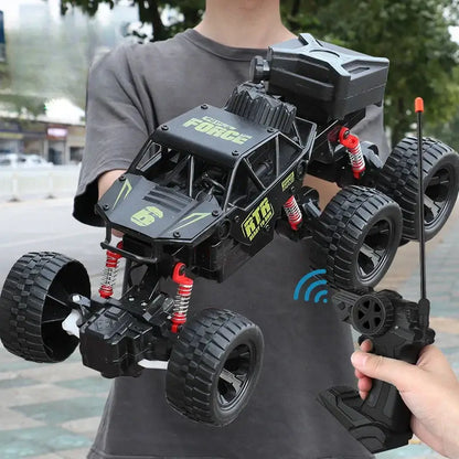 Six Wheel Drive RC CAR Cross-country