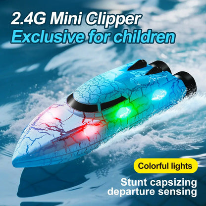 RC Boats Mini Remote Control Boat 2.4G Mini Clipper with colorful lights for children.