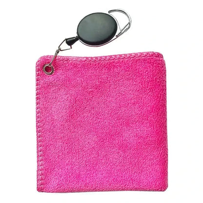 1Pc Golf Towel Microfibre Cleaning Cloth in vibrant pink with retractable clip for easy access.