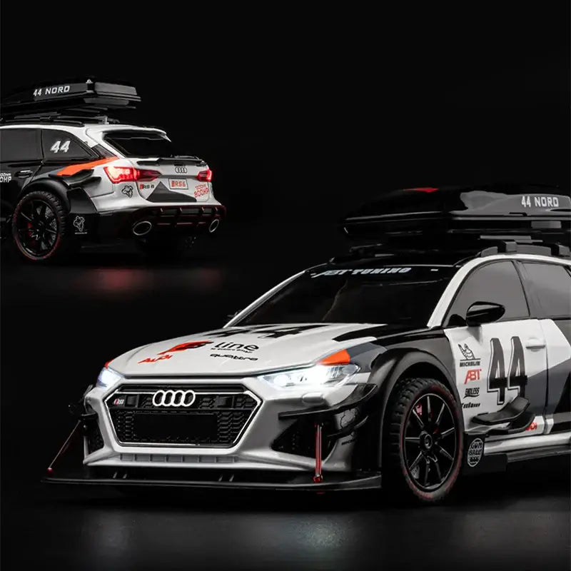 1/24 Audi RS6 Avant Station Wagon Alloy Racing Car Model Sportsman Specialty Products