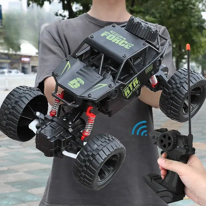 Six Wheel Drive RC CAR Cross-country