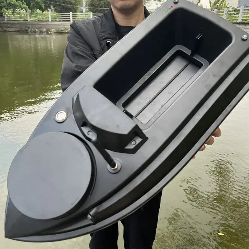 V030 RC Bait Boat 12V 180 Fishing Point Load 3KG